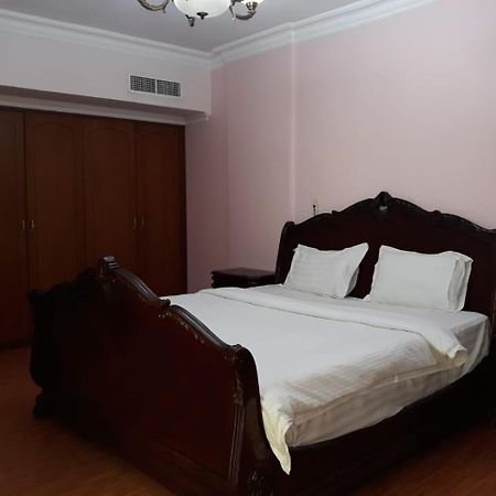 Zubara Plaza II Apartment มานามา ภายนอก รูปภาพ