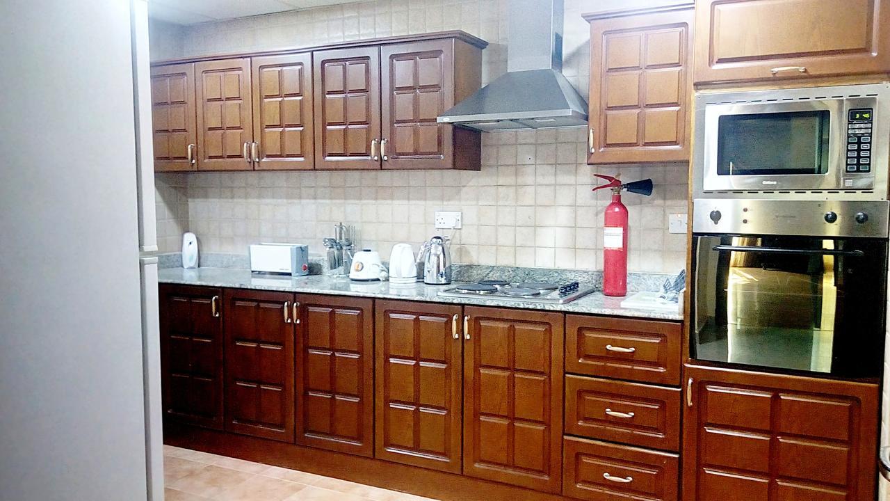 Zubara Plaza II Apartment มานามา ภายนอก รูปภาพ