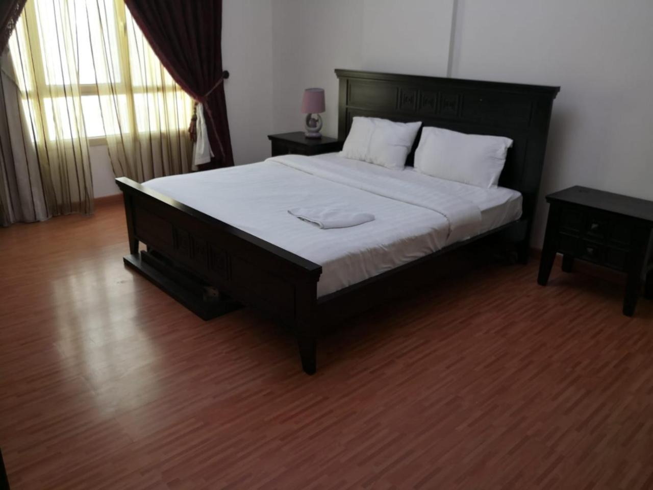 Zubara Plaza II Apartment มานามา ภายนอก รูปภาพ
